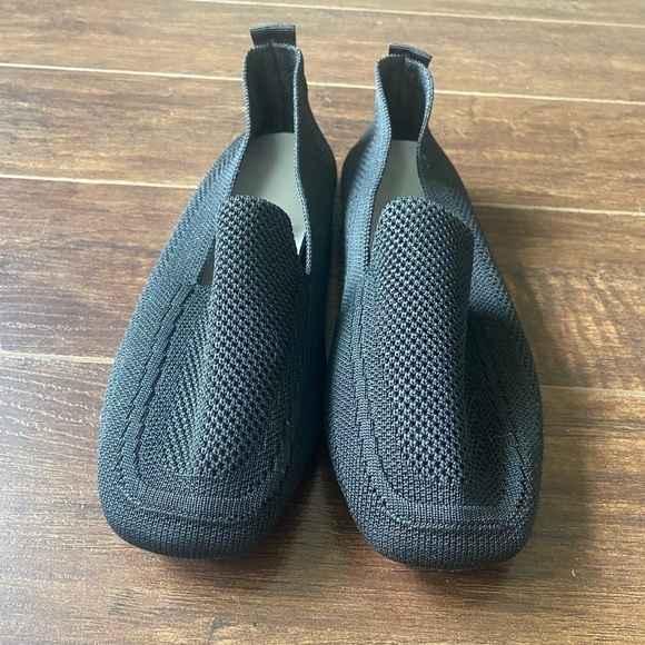 Black Slip On Flat Loafers Size 37 - Picture 3 of 8